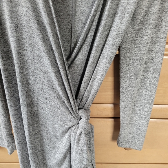Gorgeous grey knit Gap maxi long sleeve wrap dress bnwot - Picture 6 of 8